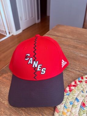 Adidas NHL Carolina Hurricanes hat